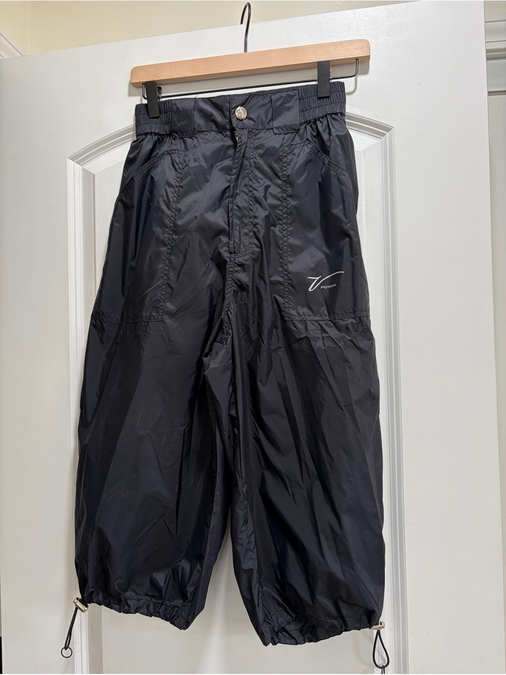Vero Note Shiny Black Adjustable Hem Parachute Jogger Pants M
